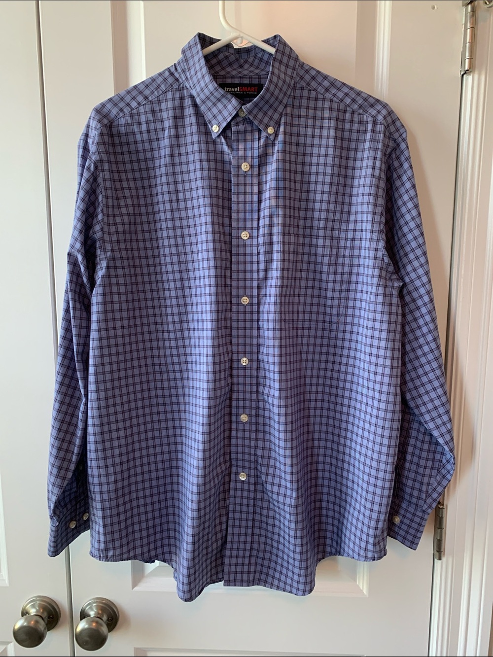 Roundtree & Yorke Men’s Blue Plaid Button-Down Dress Shirt